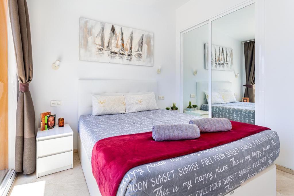 Luxurioesen Apartment Am Meer Golfplatz, Strand Playa Del Cura  Zewnętrze zdjęcie